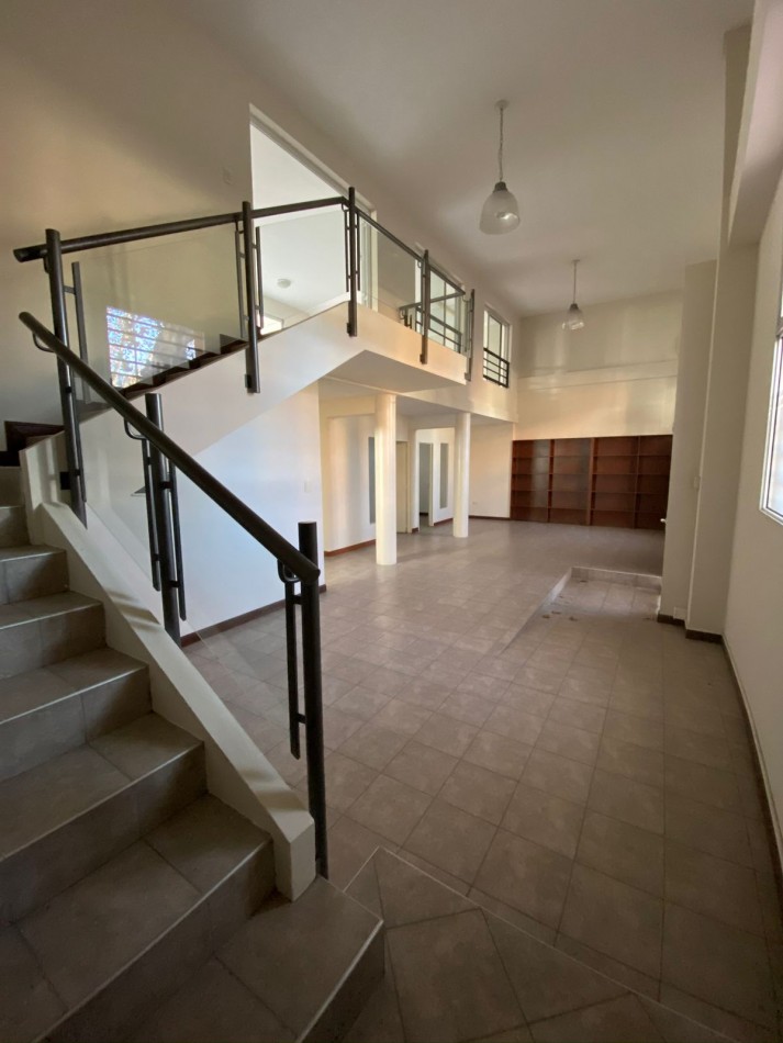 ALQUILER LOCAL COMERCIAL